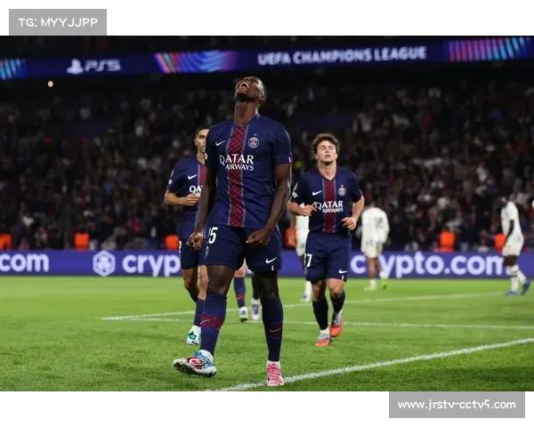 巴黎圣日耳曼主场强势，里尔客场疲软难阻领头羊